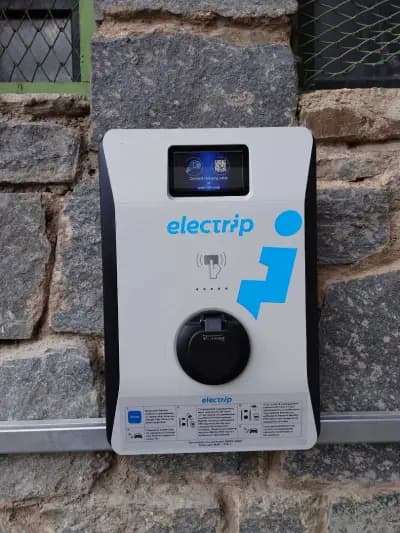 Станция за зареждане Electrip