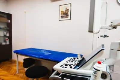 Медицински център Д-р Русанови