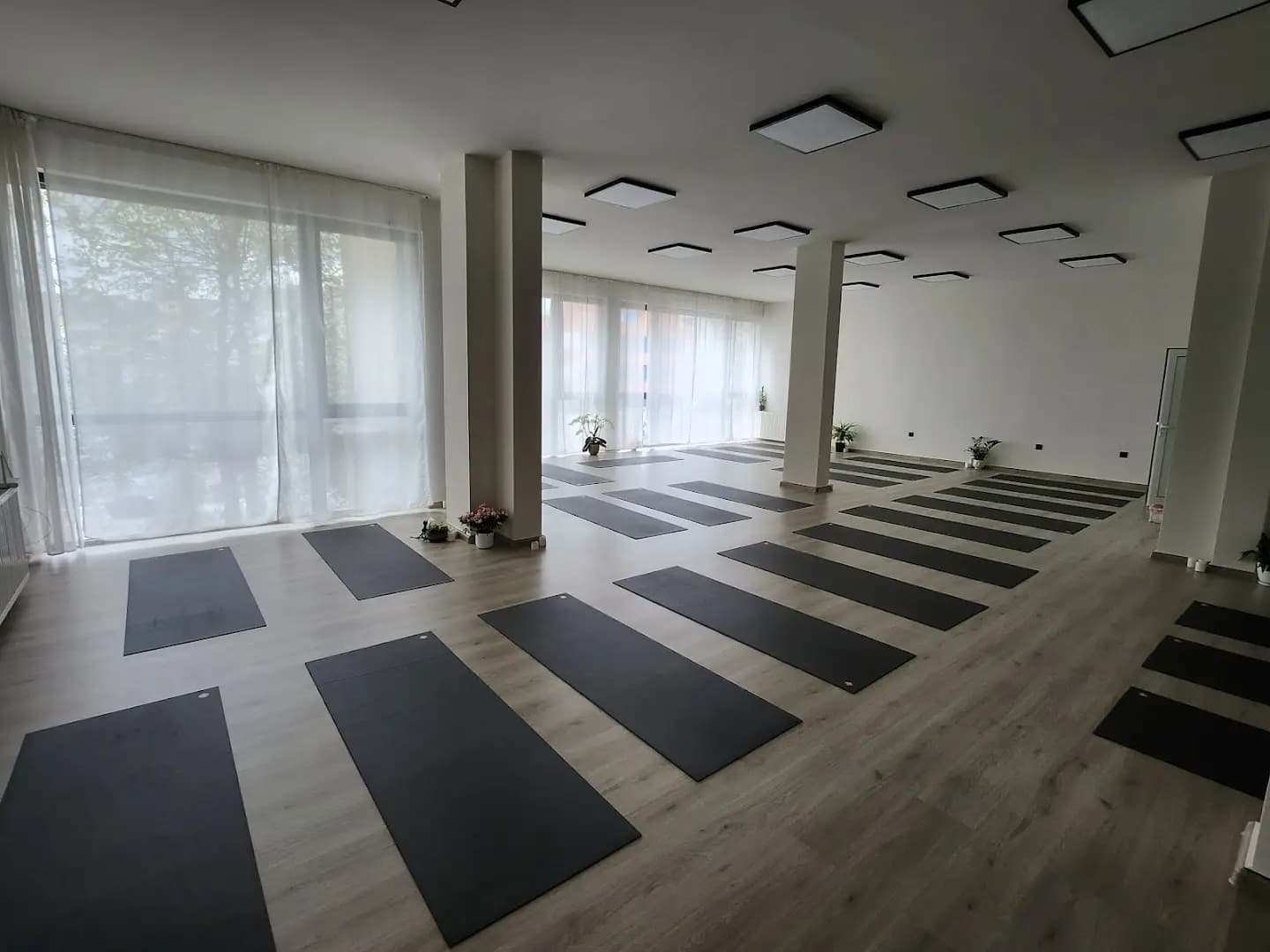 Yogalates Atelier - Зала Пилатес