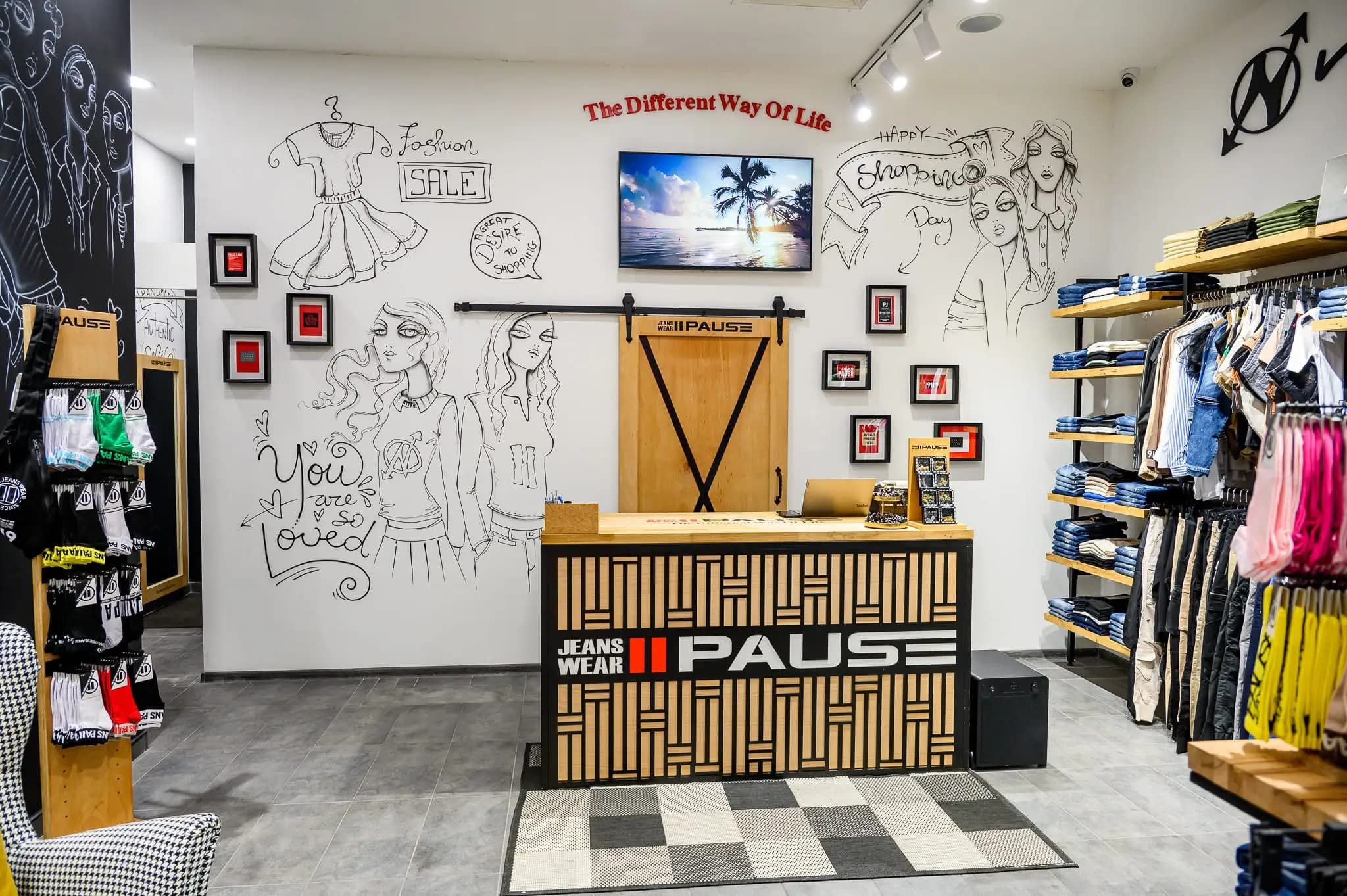 Pause Jeans Мол Галерия