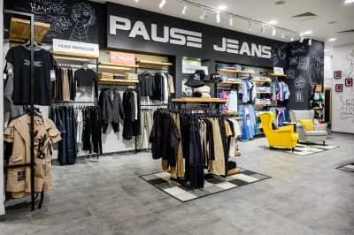 Pause Jeans Мол Галерия