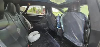 Тесла Модел S Такси София