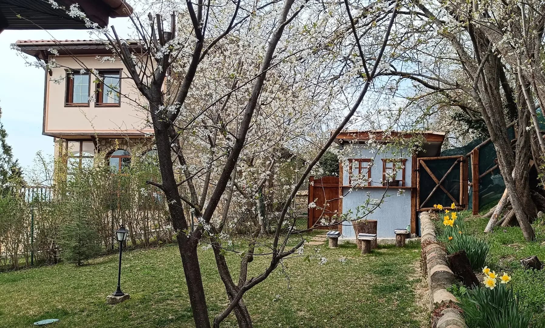 Къща за гости villa Momino