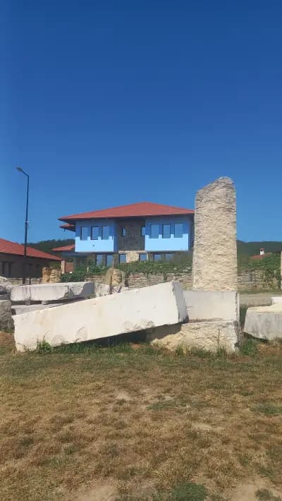 Раювски кромлех