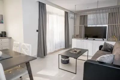 Adiramar Beach Apartments