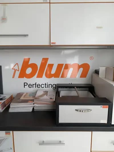 Интериор-И ООД/Blum