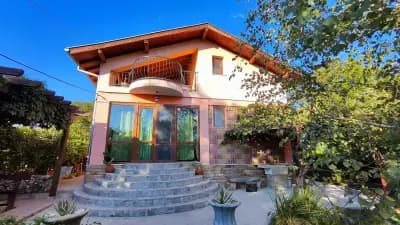 River Hills Guest House