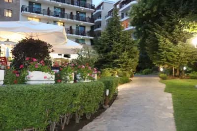 APARTELLO - Garden Of Eden