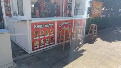 Icecream rolls and bubble waffles