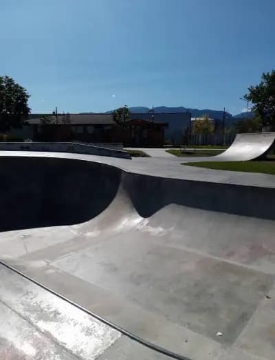 Скейт парк "Крайискърец"