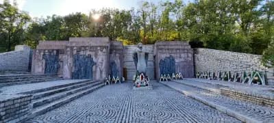 Железният мост към крепостта