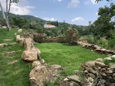 Храм „Успение Богородично“