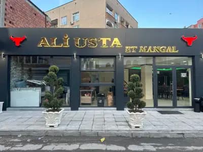 Ali Usta