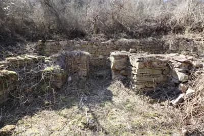 Руини от църква „Свети Свети Козма и Дамян“