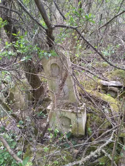 Руини от църква „Свети Свети Козма и Дамян“