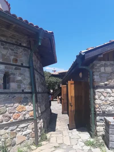 Манастир „Света Анастасия Фармаколитрия“