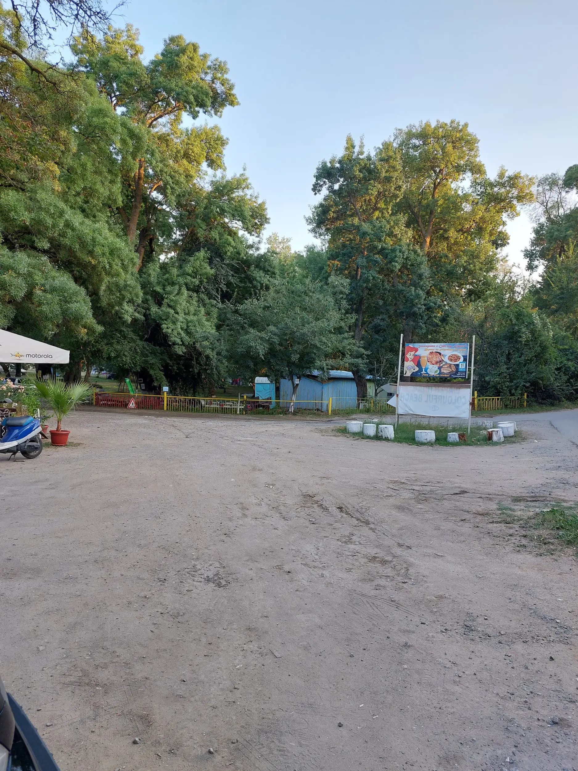 Kiten Camping Reception