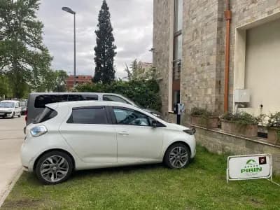 Станция за зареждане Electrip
