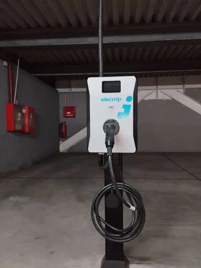 Станция за зареждане electrip