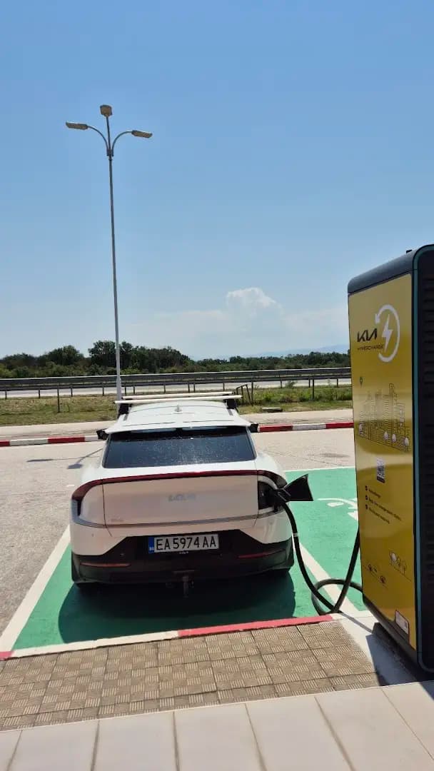 Станция за зареждане Kia Hypercharge