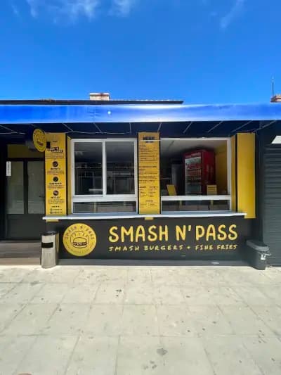Smash N’ Pass