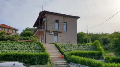 Вила Estate