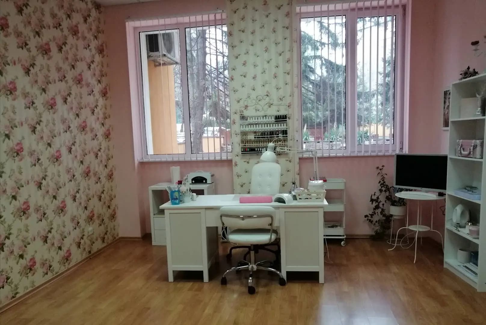 Annie's Nail Beauty