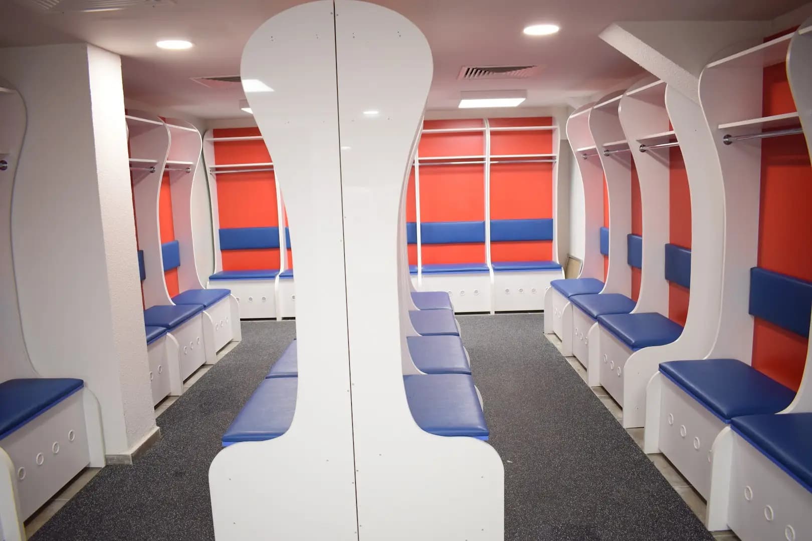 Ледена пързалка "Black Sea Ice Arena" Kranevo