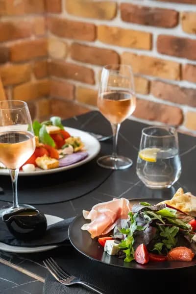 Salvia Italian Lounge