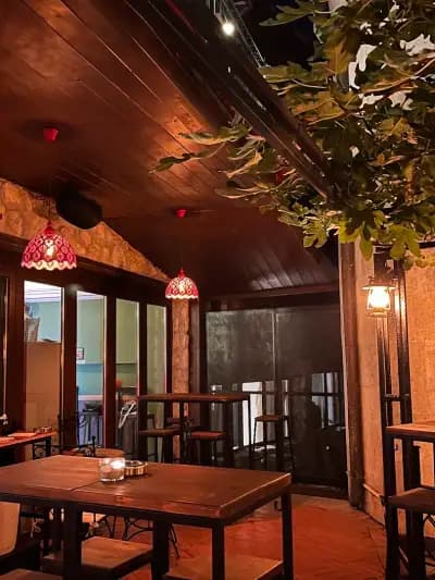 Bar Balkon: Specialty coffee and Cocktails