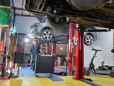 Автосервиз и пътна помощ RepatrakPuls