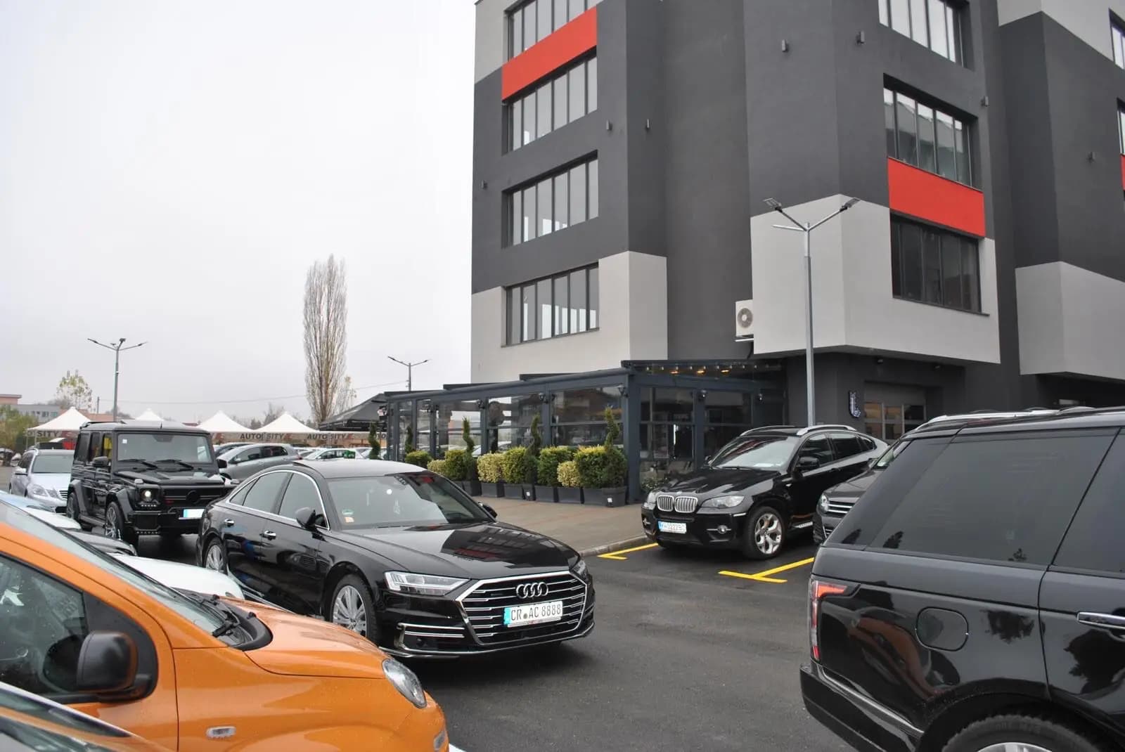 Автокъща Sity S8 Auto