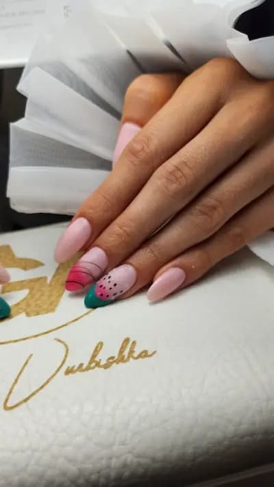Nails & lashes by GV