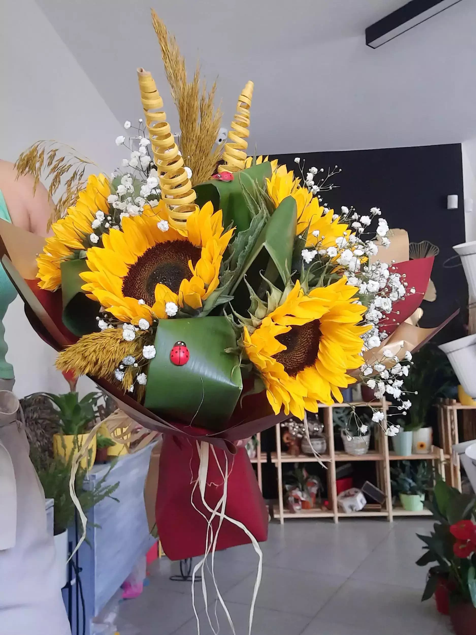 Flower shop Kalatea\ Магазин за цветя Калатея