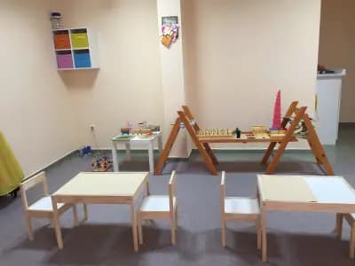 KindyROO София Люлин