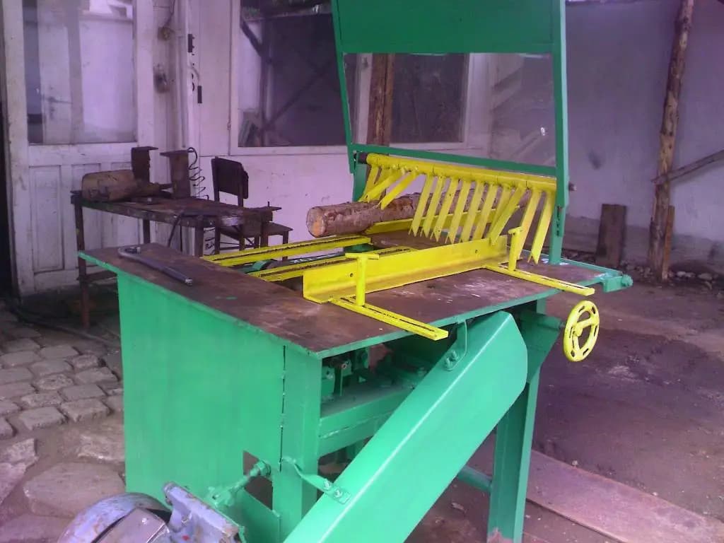''KUBOL" LTD
