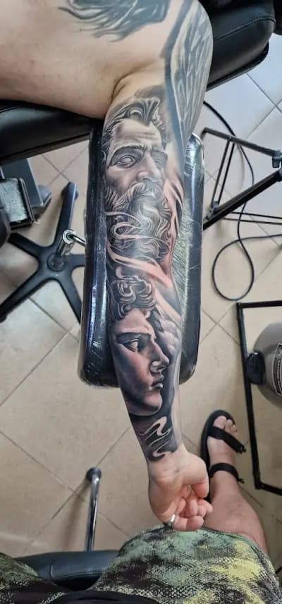 NaimTattoo&Piercing
