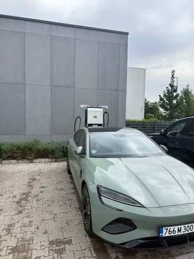 Станция за зареждане Elfinity