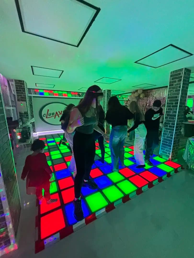 Lava club party center