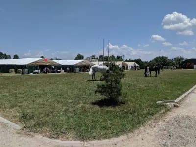 Конна база „Ген. Крум Лекарски“