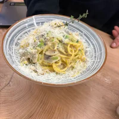 Pasta La Vista | Бързо хранене | Паста, крилца и ребърца