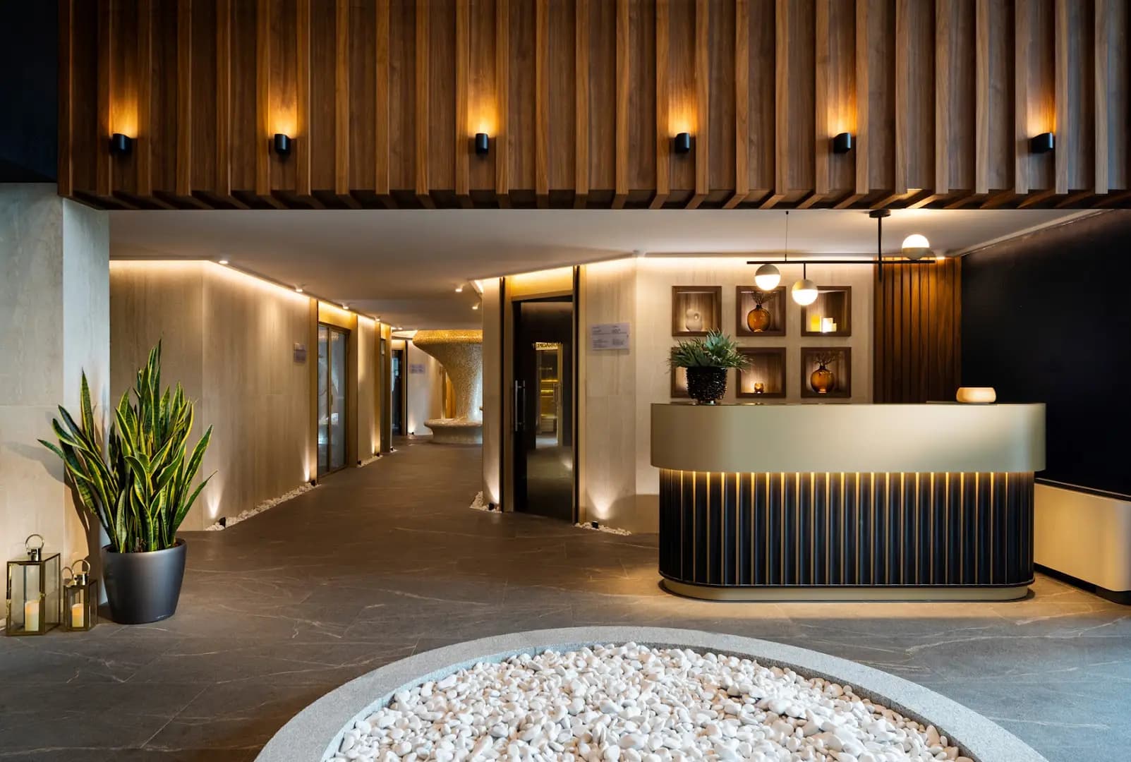Kings' Valley Medical & Spa Hotel