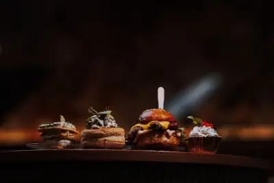Q catering