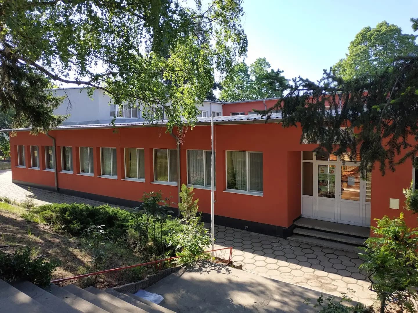 Детска градина "Юрий Гагарин"