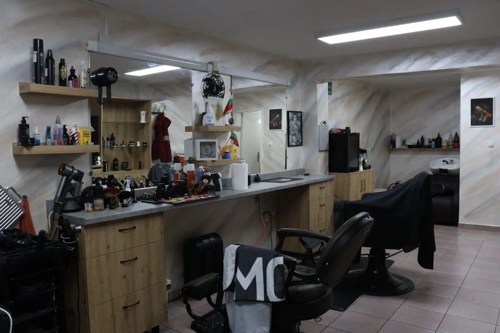 ZOOM BarberShop
