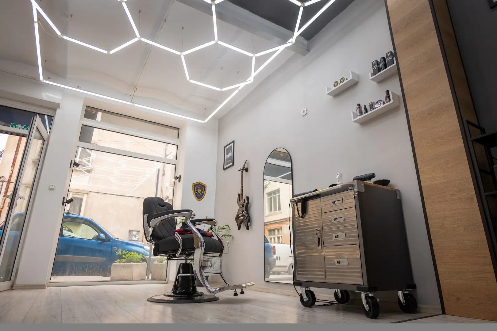 Barbershop Unusual