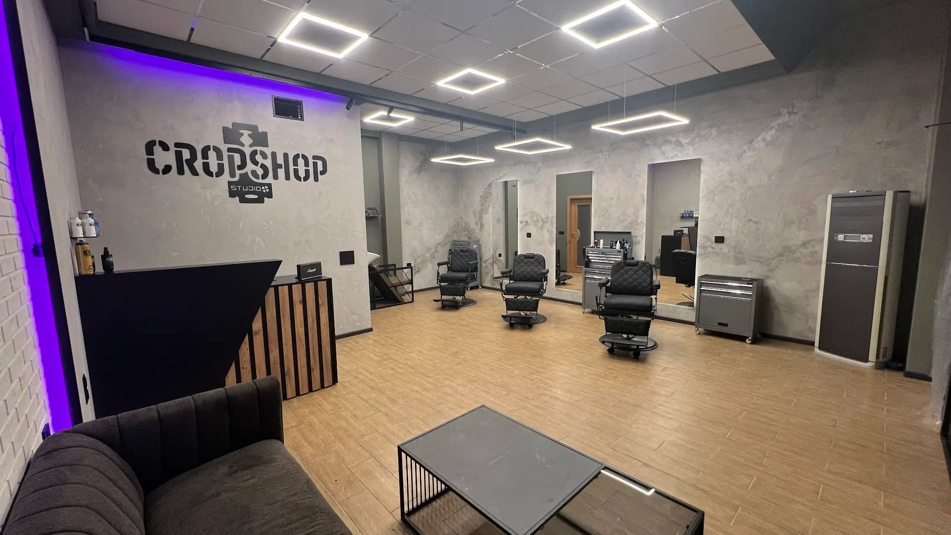 Cropshop Studio