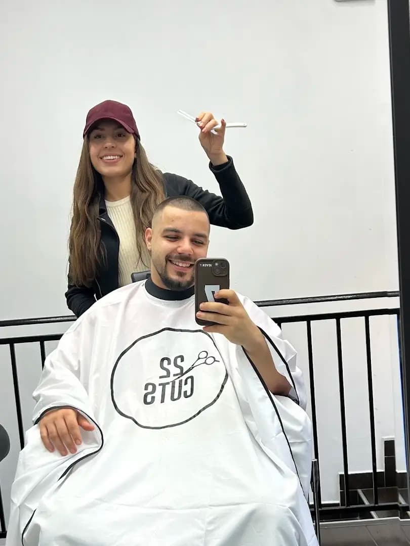 22 Cuts Barbershop