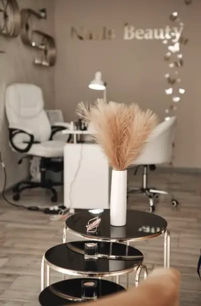 Студио за маникюр MD Nails