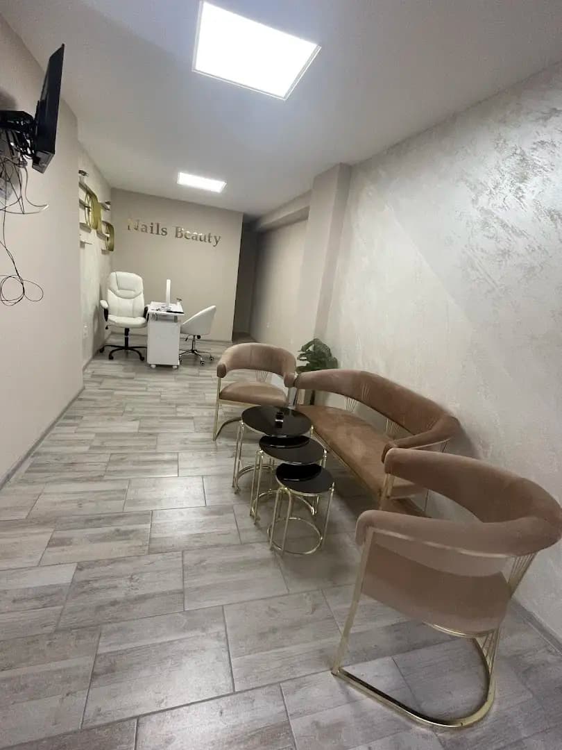 Студио за маникюр MD Nails